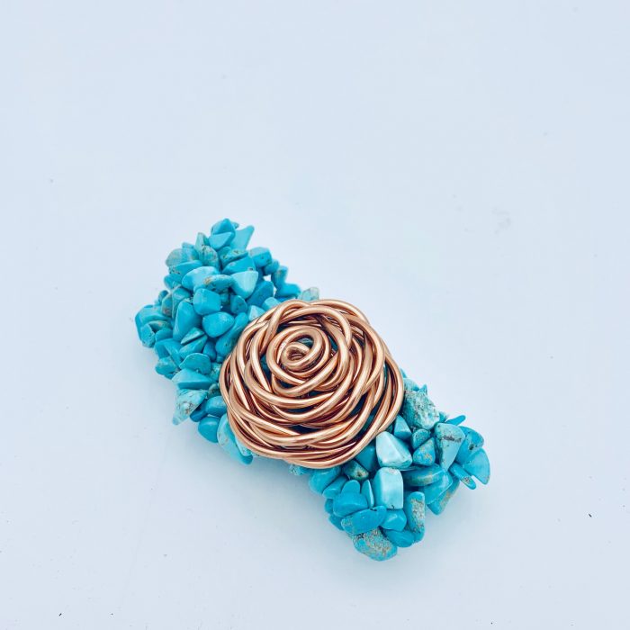 Turquoise stretch bracelet with aluminum rosette
